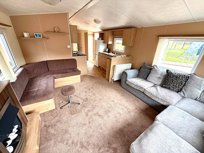 2 Bedroom Park Home For Sale In Dovercourt, CO12