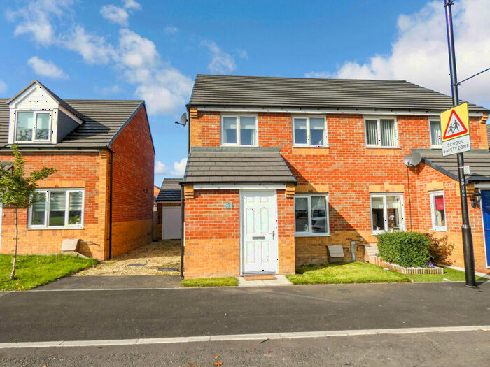 3 Bedroom Terraced House To Rent In Pottery Bank, Walker, Newcastle Upon Tyne, Tyne And Wear, NE6