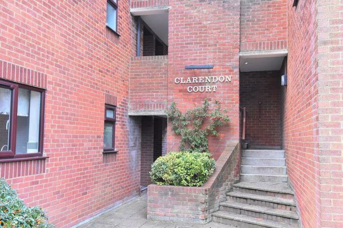 2 Bedroom Apartment To Rent In Clarendon Road, Luton, LU2