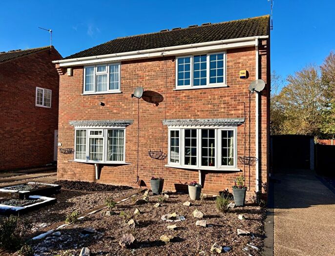 2 Bedroom Semi-Detached House For Sale In Milburn Grove, Bingham, Nottingham, Nottinghamshire, NG13