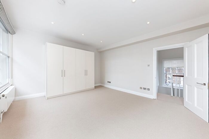 1 Bedroom Flat To Rent In Kings Road, London, SW3