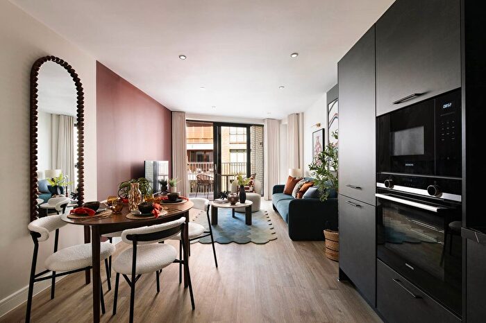 1 Bedroom Flat For Sale In Fish Island Point, Monier Road, Hackney Wick, Tower Hamlets, E3