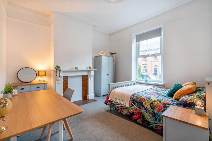 4 Bedroom House To Rent In Brunswick Street, Broomhall, Sheffield, S10