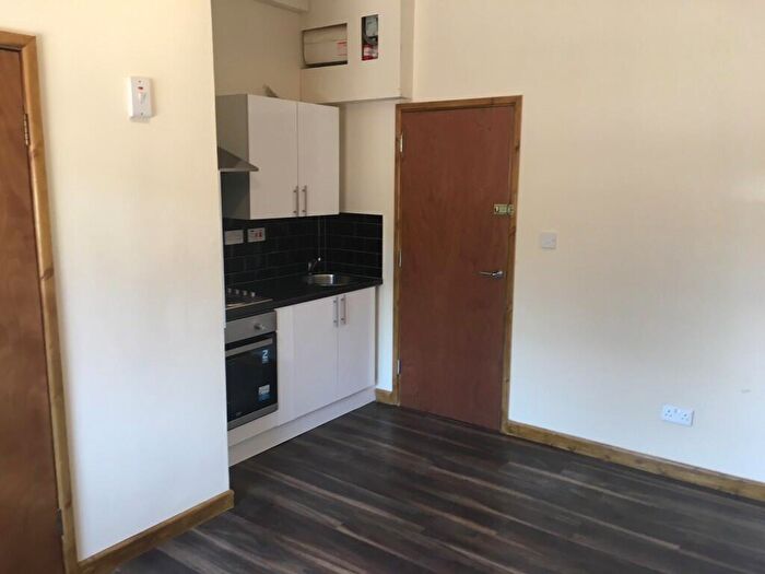 Studio To Rent In Onslow Road, Southampton, Hampshire, SO14