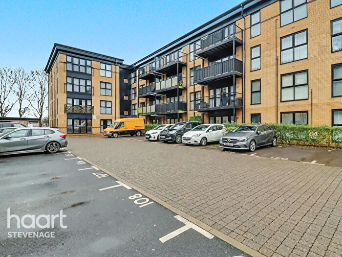 2 Bedroom Apartment For Sale In Copeland House Giles Crescent, Stevenage, SG1