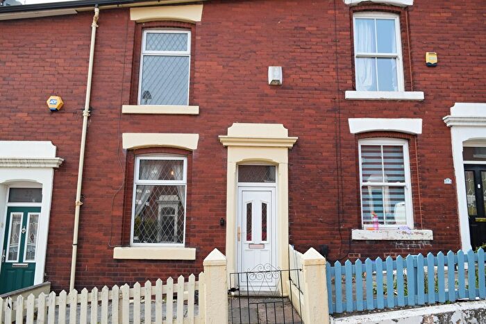 2 Bedroom Terraced House To Rent In Abbotsford Avenue, Blackburn, BB2