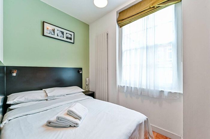 Studio To Rent In North Gower Street `, Euston, London, NW1