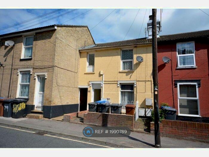 1 Bedroom Flat To Rent In Burrell Road, Ipswich, IP2