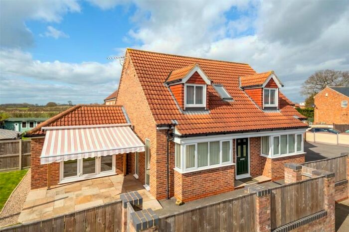 4 Bedroom Detached House To Rent In York Road, Haxby, YO32