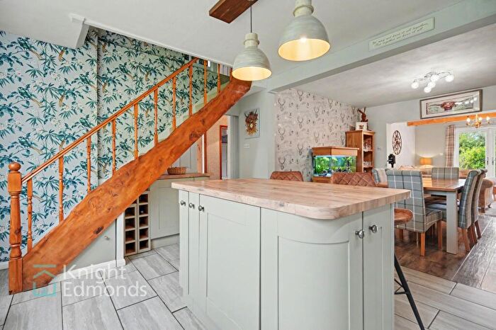 3 Bedroom Detached Bungalow For Sale In Woodcock Lane, Grafty Green, Maidstone, ME17