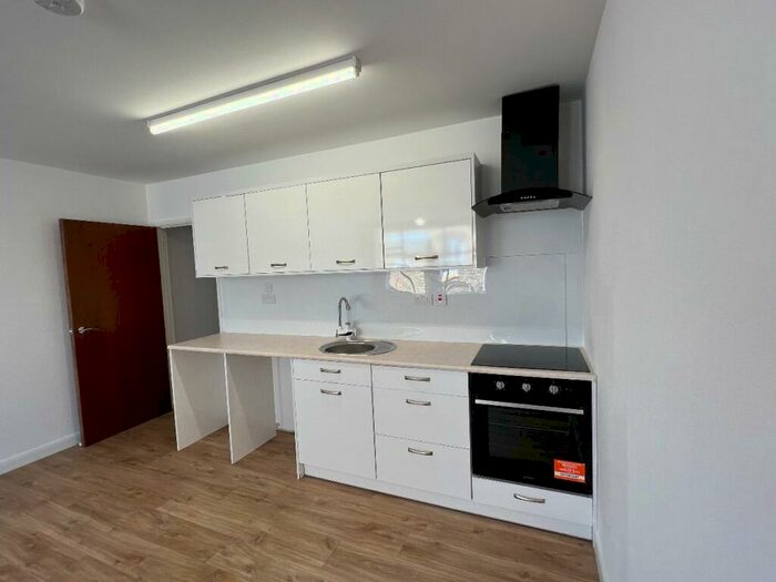 2 Bedroom Flat To Rent In St Pauls Close, Wisbech, PE13