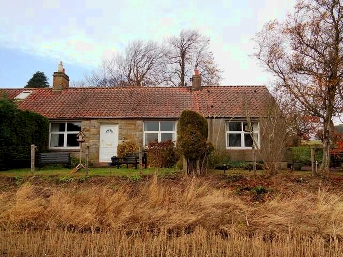 2 Bedroom Cottage To Rent In Edenbank Cottages, Dairsie, Fife, KY15
