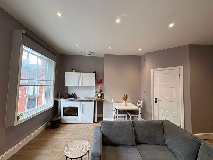 1 Bedroom Studio To Rent In Hay Lane, Coventry, CV1