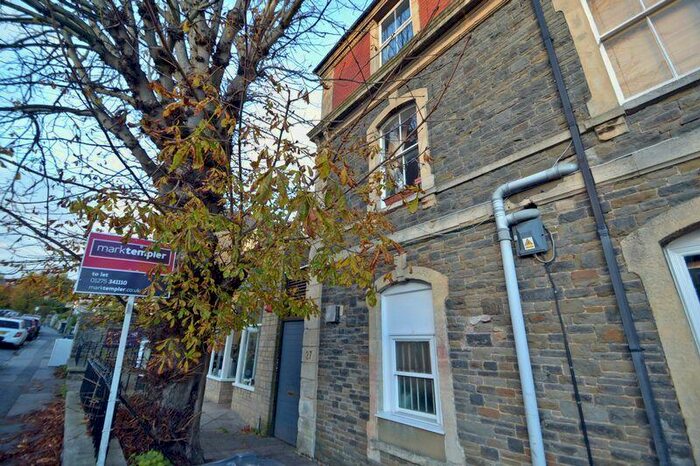 1 Bedroom Flat To Rent In Old Church Road, Clevedon, BS21