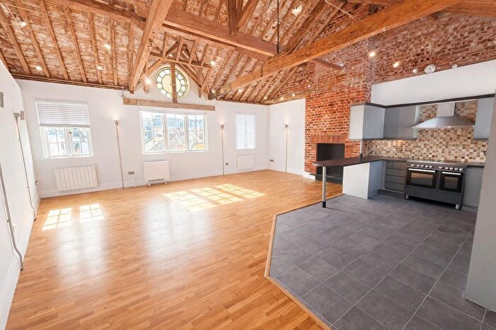 1 Bedroom Flat To Rent In Brighton Place, Brighton, BN1