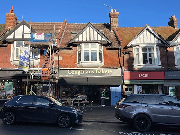 3 Bedroom Maisonette To Rent In Station Road East, Oxted, RH8