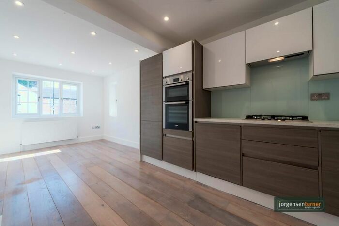 2 Bedroom Terraced House To Rent In Hoylake Road, Acton, London, W3