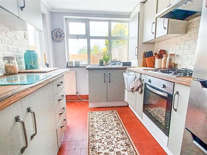 3 Bedroom Property For Sale In Bellemonte Road, Frodsham, WA6