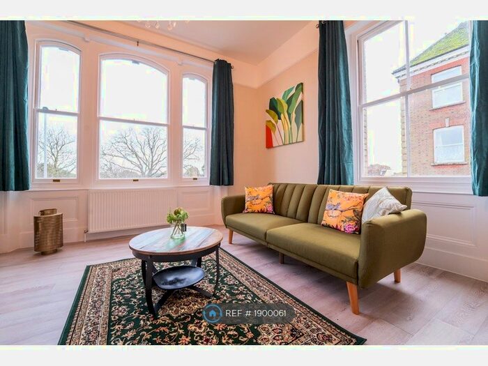 2 Bedroom Flat To Rent In Calthorpe House, Great Yarmouth, NR30