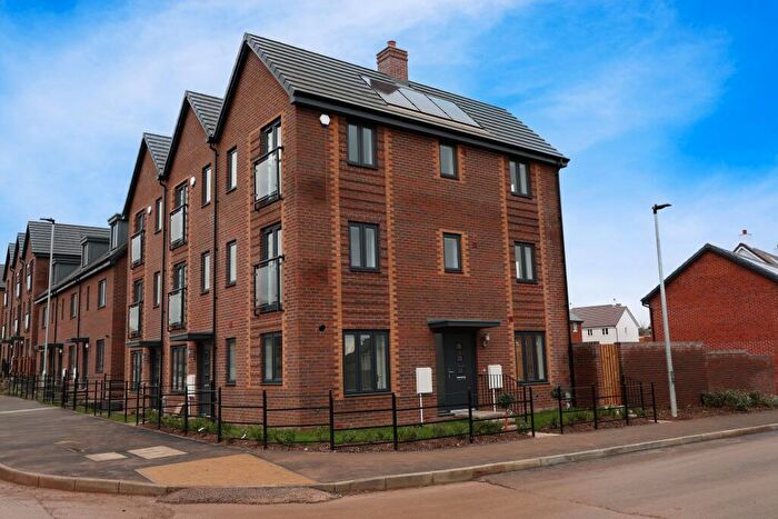 3 Bedroom House To Rent In Mallais Way, Bristol, BS10