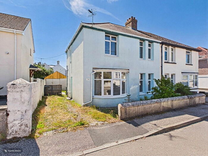 3 Bedroom Semi Detached House For Sale In Fairbourne Road, St Austell, PL25