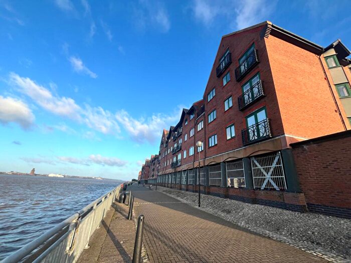 2 Bedroom Flat To Rent In South Ferry Quay, City Quay, Liverpool, L3