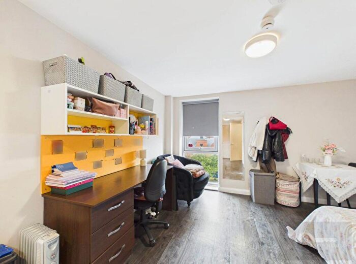 Studio For Sale In - Devon Street, Liverpool, Merseyside, L3