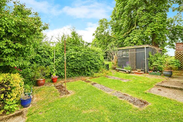 1 Bedroom Flat For Sale In Saye & Sele Close, Grendon Underwood, Aylesbury, HP18