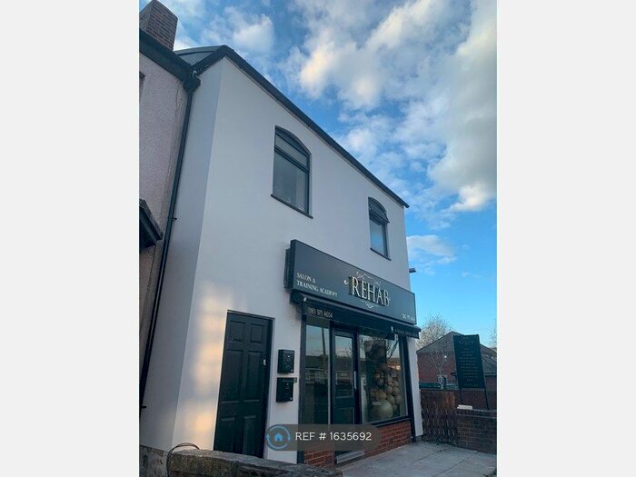 1 Bedroom Flat To Rent In Swinton, Manchester, M27