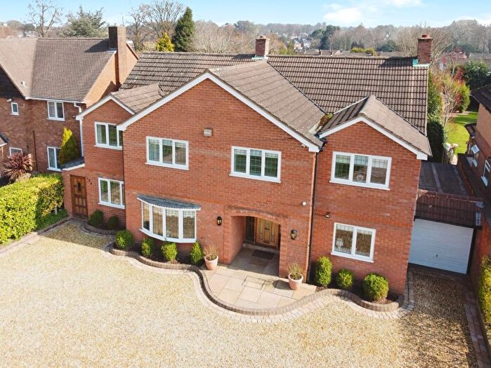 5 Bedroom Detached House For Sale In Little Sutton Lane, Sutton Coldfield, B75