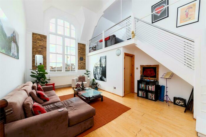 3 Bedroom Apartment To Rent In Chelmer Road, Homerton, London, E9
