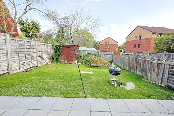 2 Bedroom End Terrace House For Sale In Pavilion Way, Edgware, Middlesex, HA8