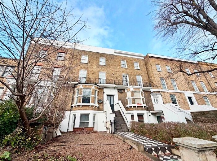 2 Bedroom Flat To Rent In Hanley Road, London, N4