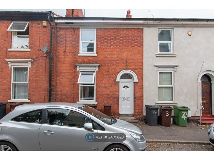 3 Bedroom Terraced House To Rent In Clarendon Street, Wolverhampton, WV3