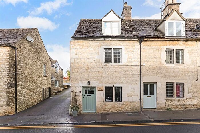 2 Bedroom Property For Sale In Tetbury Street, Minchinhampton, Stroud, GL6