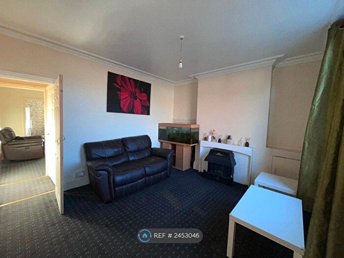 2 Bedroom Semi-Detached House To Rent In Roberts Street, Ilkeston, DE7