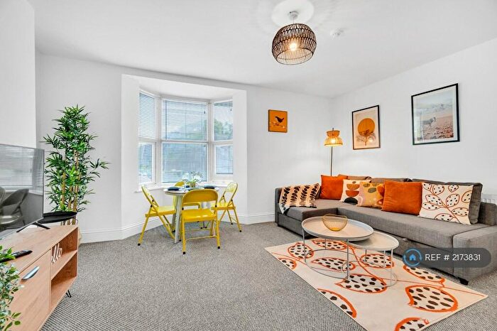 2 Bedroom Flat To Rent In New England Road, Brighton, BN1