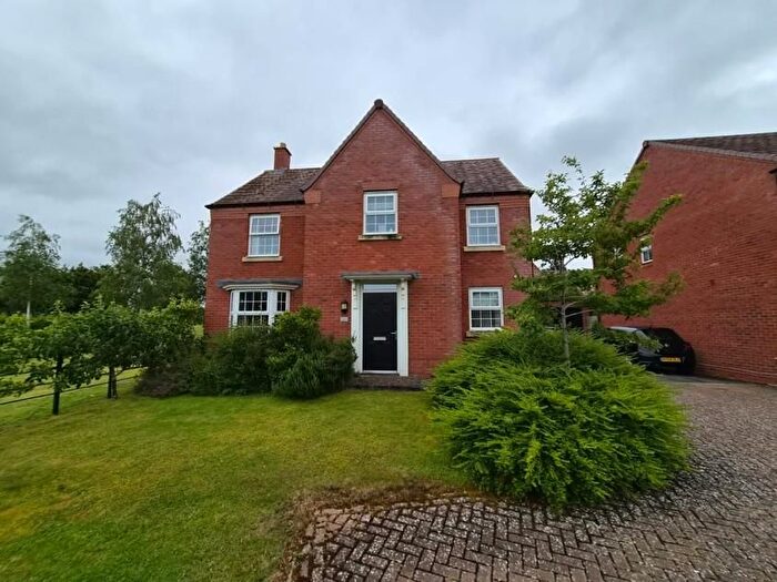 4 Bedroom Detached House For Sale In Tenbury Wells, Worcestershire, WR15