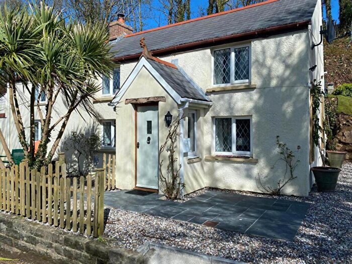 3 Bedroom Cottage For Sale In Solva, SA62