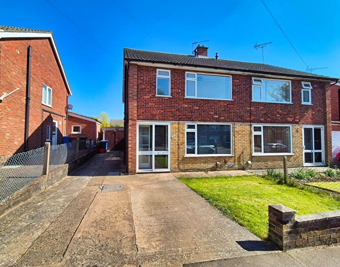 3 Bedroom Semi-Detached House To Rent In Fircroft Road, Ipswich, IP1