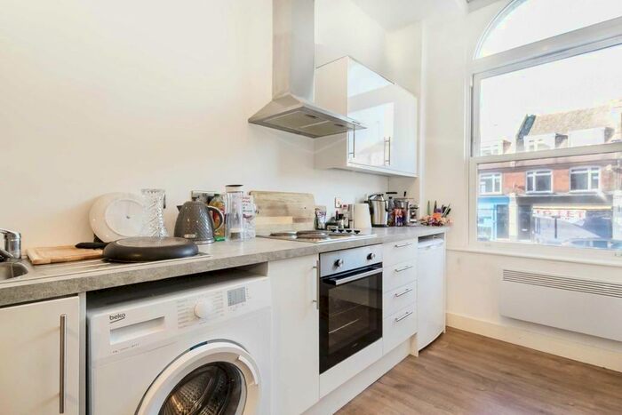 Studio To Rent In Lampton Road, Hounslow, TW3