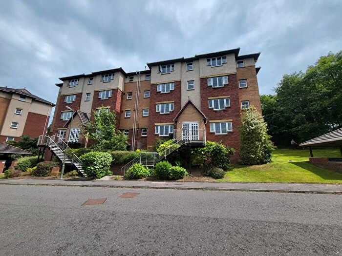 2 Bedroom Flat For Sale In Burnvale, Almondvale, Livingston, West Lothian, EH54