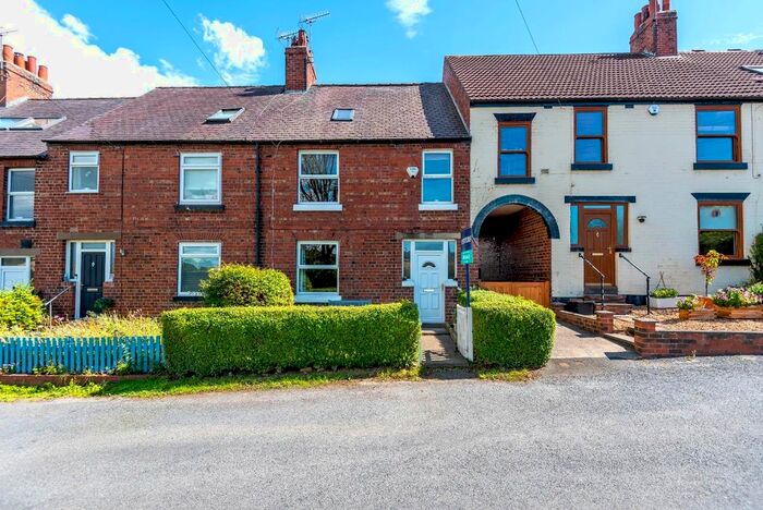 4 Bedroom Terraced House For Sale In Garnett Terrace, Tadcaster, LS24