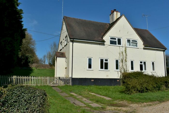 3 Bedroom Semi-Detached House For Sale In Newtown, Hungerford, RG17