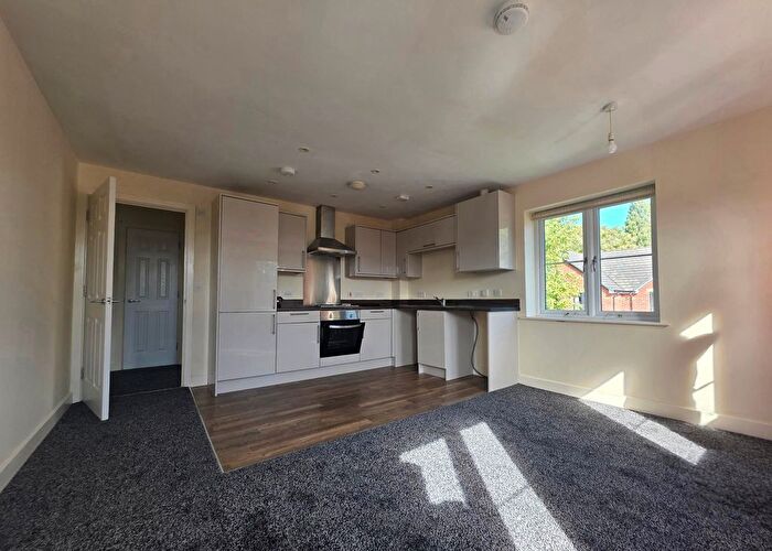 2 Bedroom Flat To Rent In Ikon Avenue, Wolverhampton, WV6