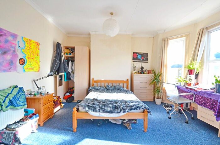 5 Bedroom Semi-Detached House To Rent In Osborne Avenue, Bristol, BS7