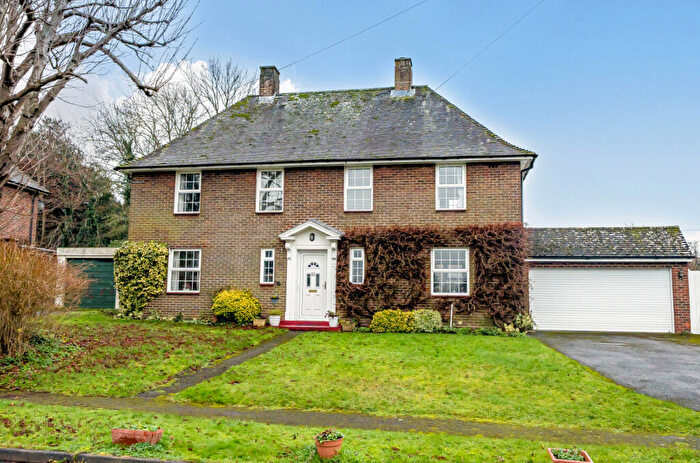 3 Bedroom Detached House For Sale In West Road, Barton Stacey, Winchester, Hampshire, SO21