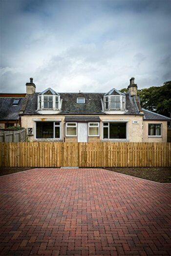 3 Bedroom End Of Terrace House For Sale In Coupar Angus Road, Birkhill, DD2