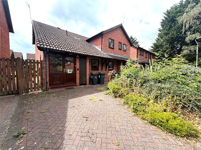 2 Bedroom Semi-Detached House For Sale In Oak Farm Road, Birmingham, West Midlands, B30