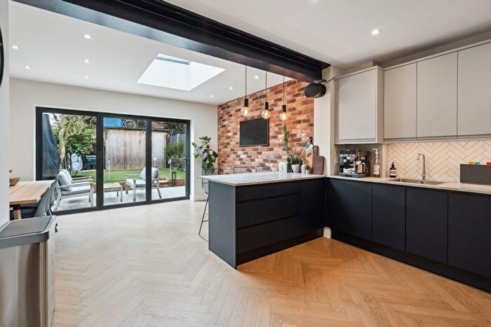 3 Bedroom Terraced House For Sale In Ashridge Drive, South Oxhey, Watford, WD19